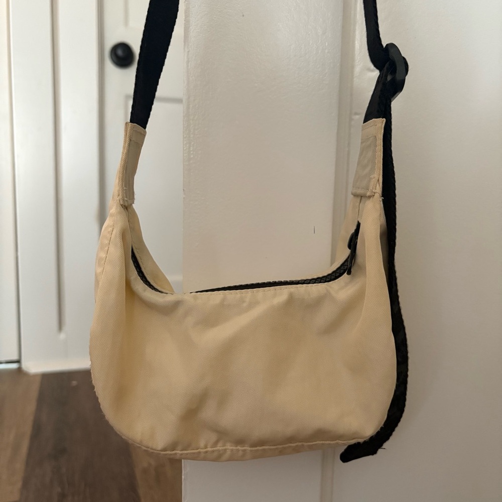 Baggu Mini Crescent Bag